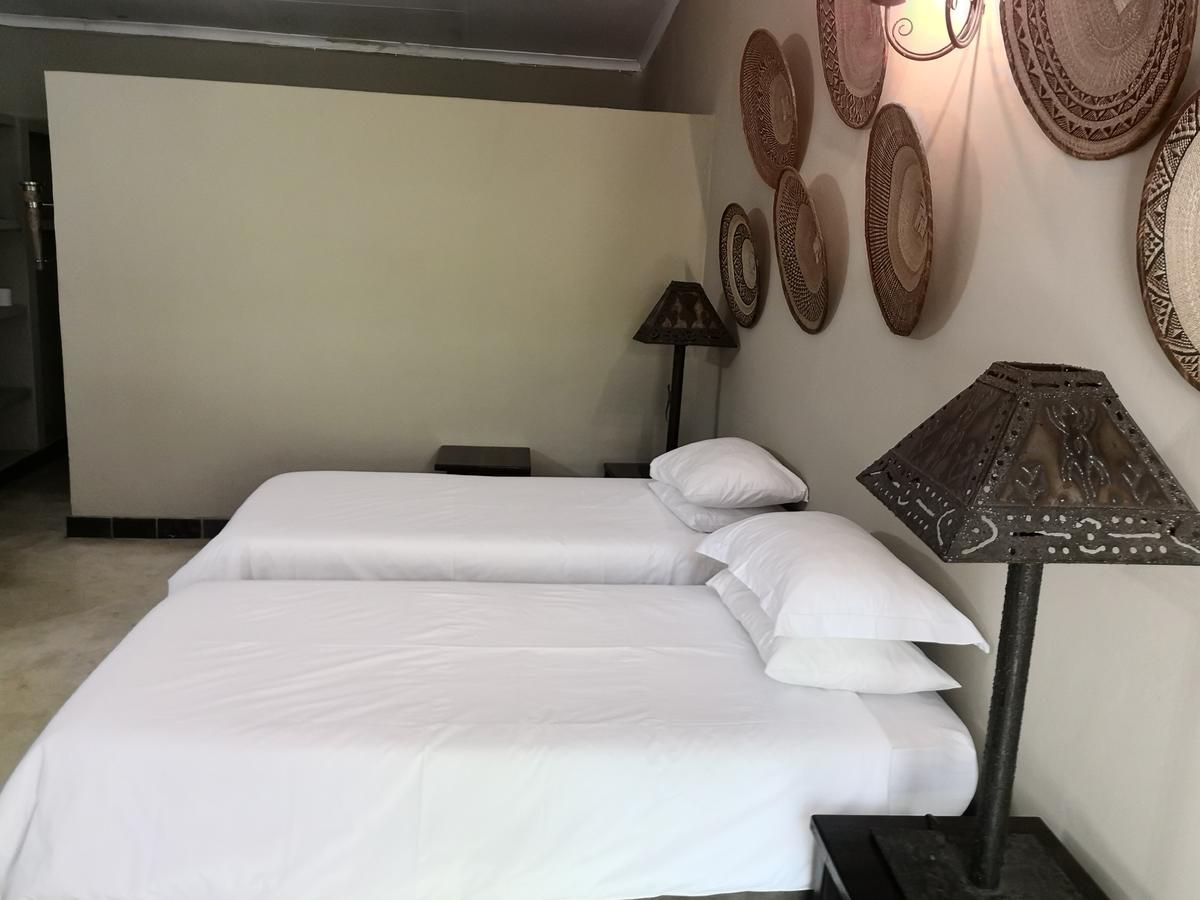 לנסריה Touch Of Africa Lodge מראה חיצוני תמונה